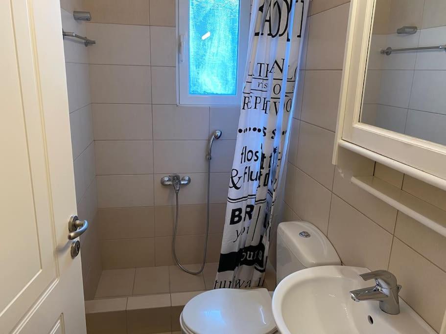 Classy 3Br With 2 Bathrooms Apartment In Marousi Athens Ngoại thất bức ảnh
