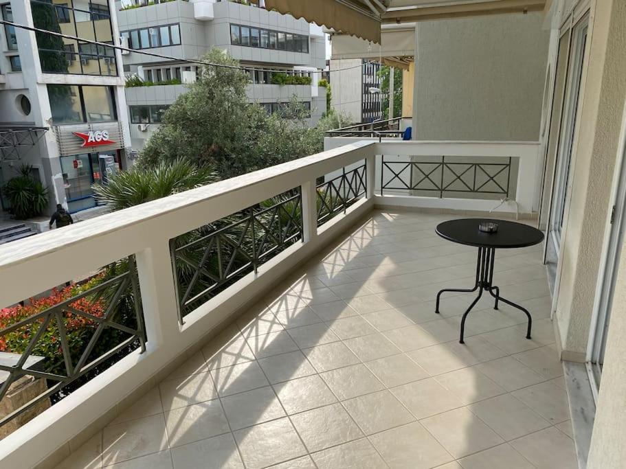 Classy 3Br With 2 Bathrooms Apartment In Marousi Athens Ngoại thất bức ảnh